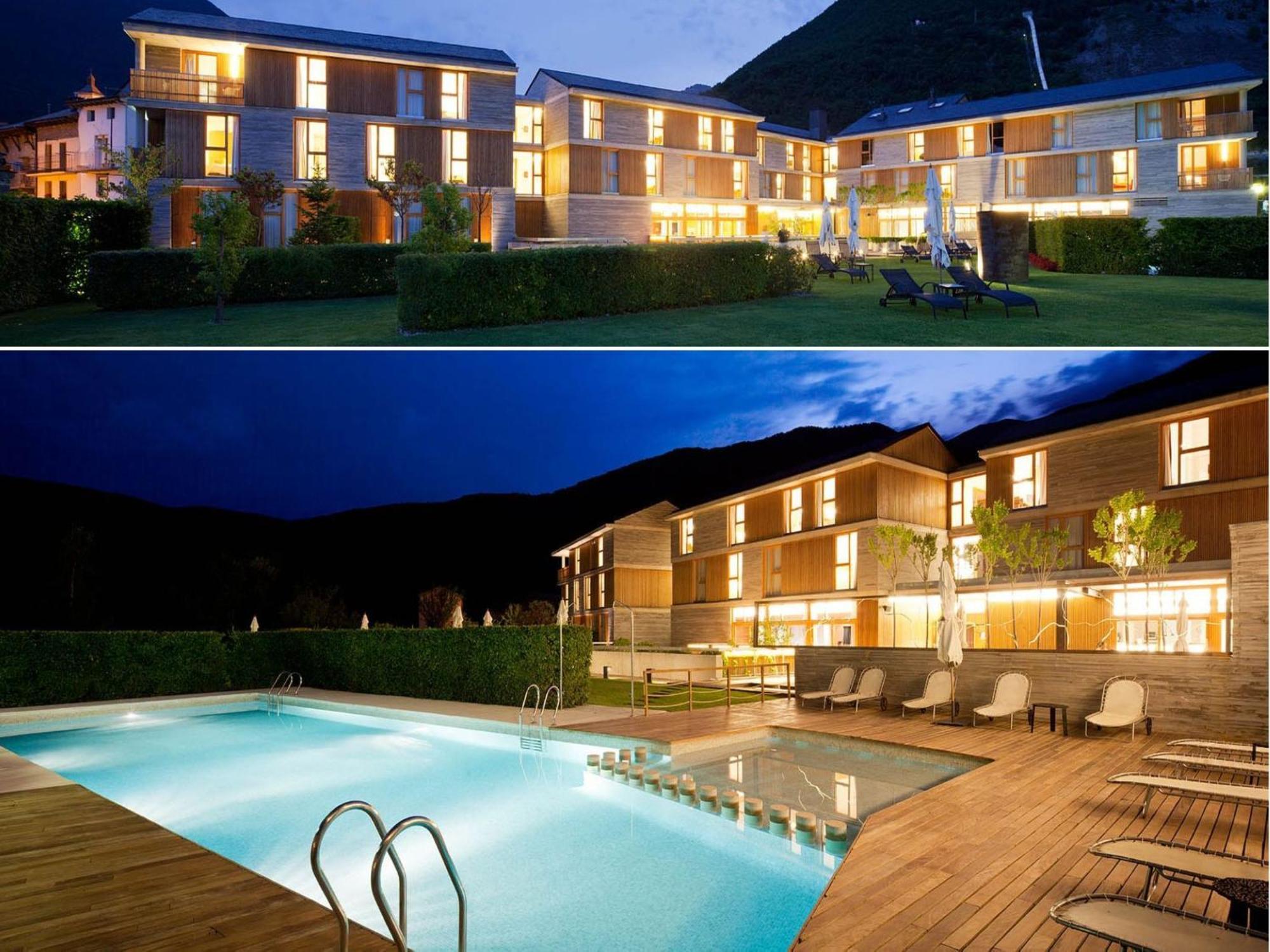 Hotel Tierra De Biescas Exteriér fotografie