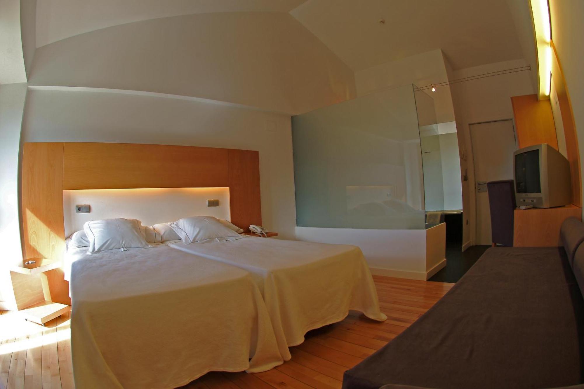 Hotel Tierra De Biescas Exteriér fotografie