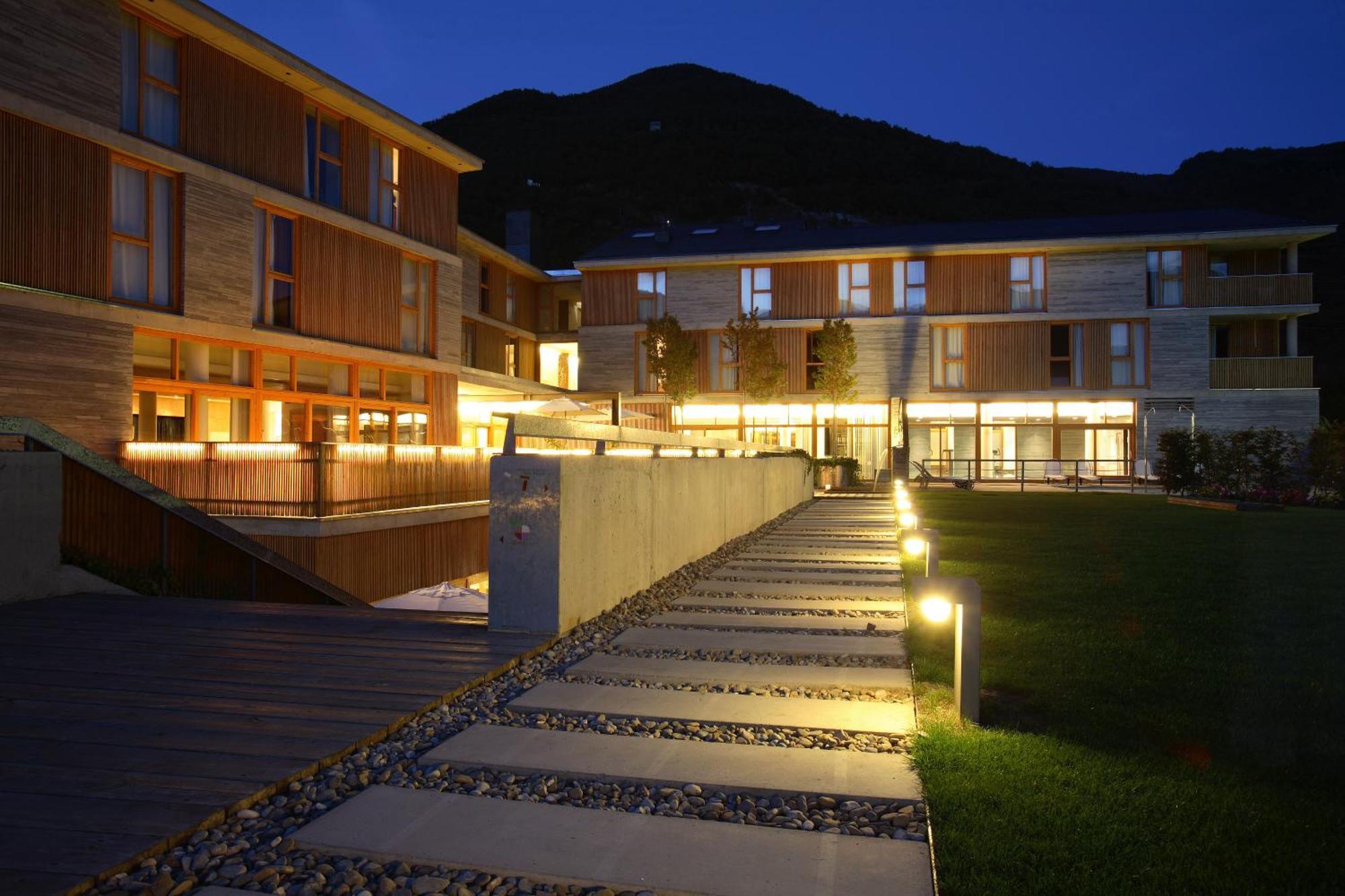 Hotel Tierra De Biescas Exteriér fotografie
